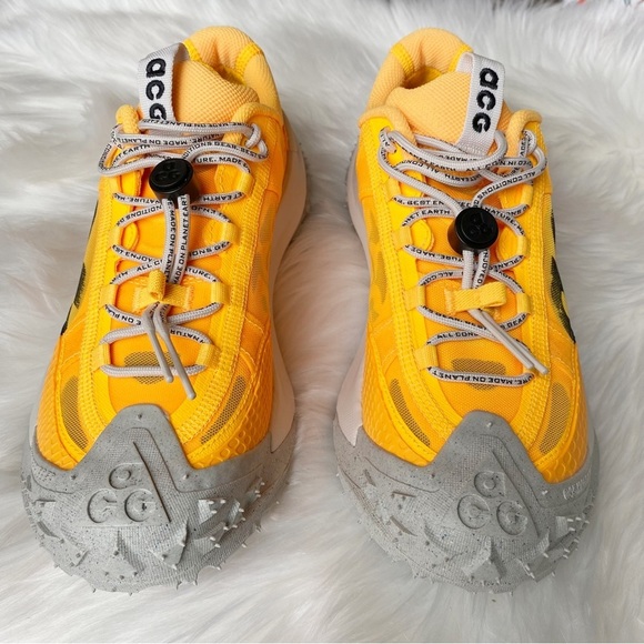 Nike ACG Mountain Fly Low 2 "Laser Orange" sneakers - Picture 6 of 11